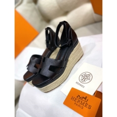 Hermes Sandals